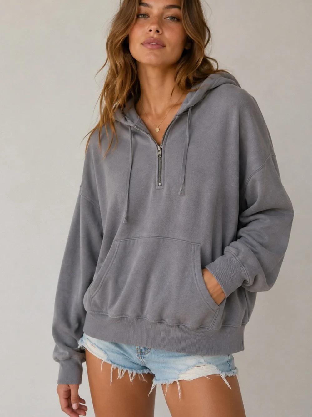 AMERICAN EAGLE • oversized half-zip hooded sweater in soft gray with boxy fit